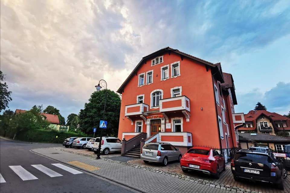 Willa San Remo Kudowa Zdroj Luaran gambar
